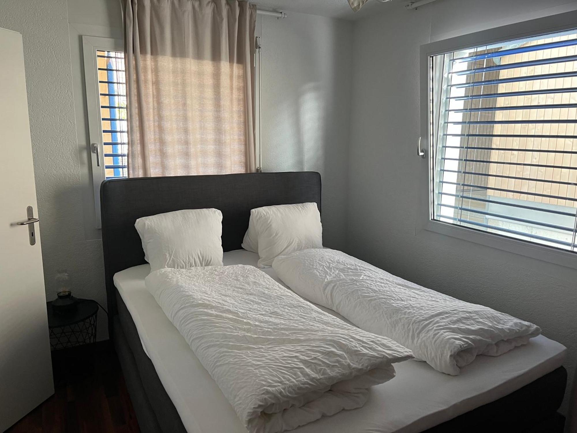 Schoene Doppelzimmer In Mandach Böttstein エクステリア 写真